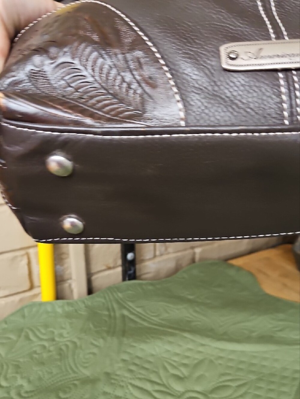 American West Brown & White Cowhide Hobo Shoulder Bag - Picture 11 of 16